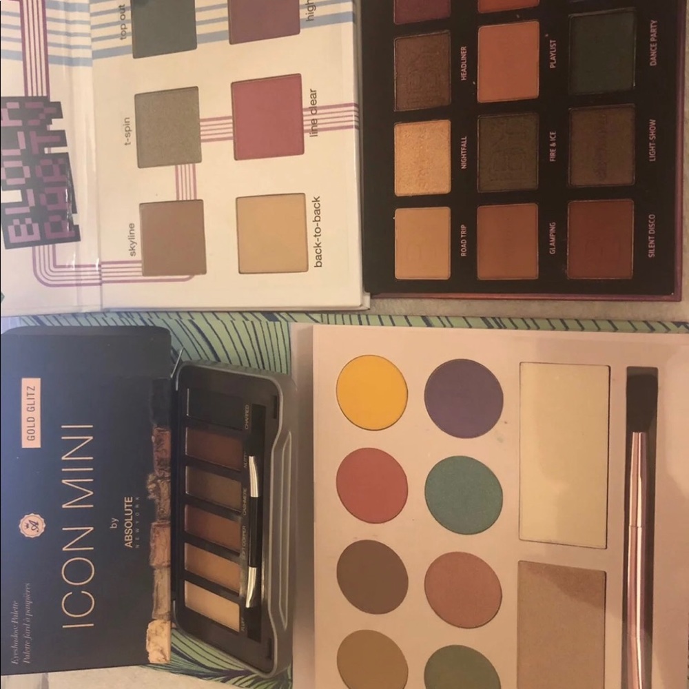 Lot of Makeup Palettes